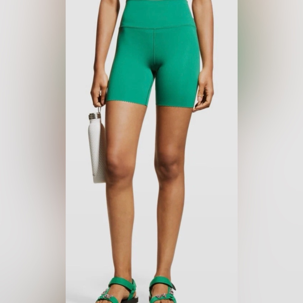 Spiritual Gangster Intent Eco Jersey High-Rise Scalloped Biker Shorts sz Small